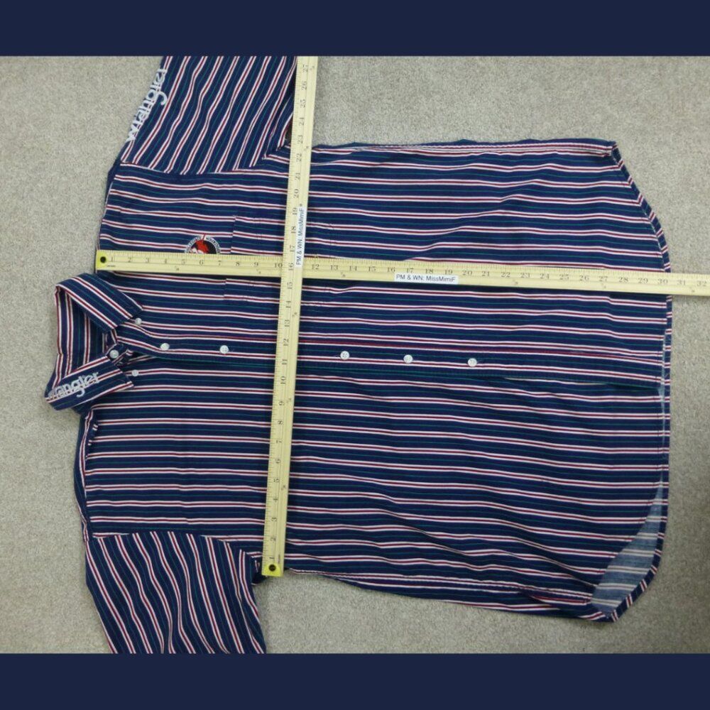 Wrangler Riata National Intercollegiate Rodeo Association  Button Up - Picture 9 of 11